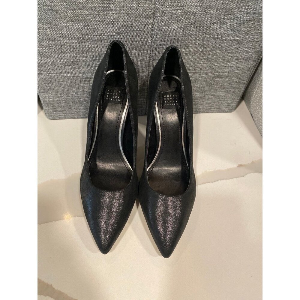 White House Black Market Embossed Black Leather Stiletto Pumps Size 7.5 Classic - Picture 2 of 7